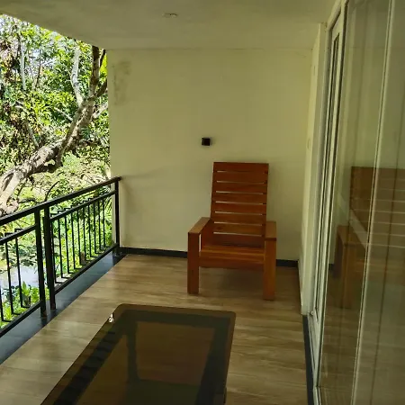 Nature Valley Homestay Near Annapoorneshwari Temple Kalasa Exterior photo