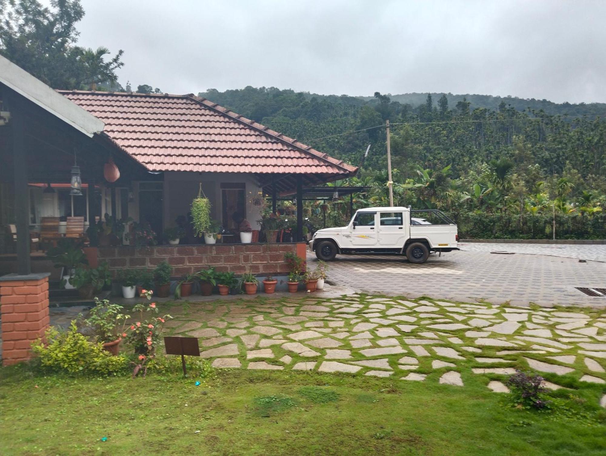 Nature Valley Near Annapoorneshwari Temple * Kalasa