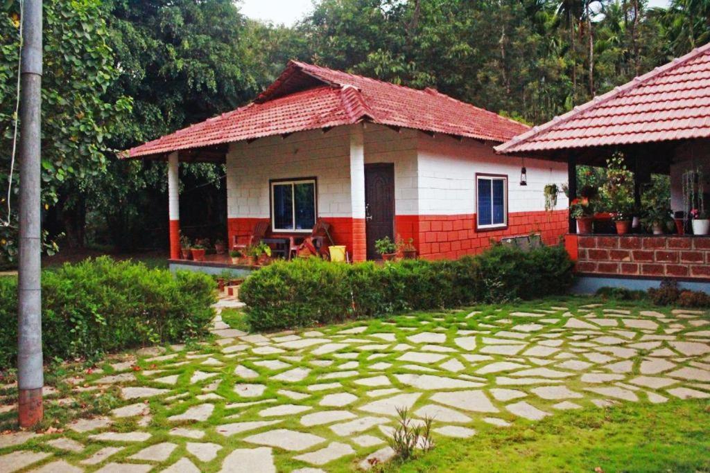 Homestay Nature Valley Near Annapoorneshwari Temple Kalasa