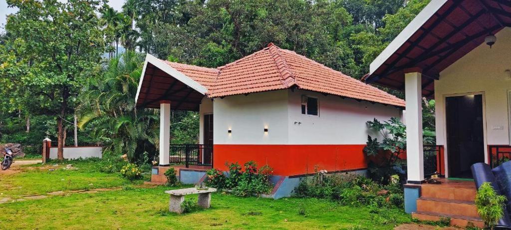 Homestay Nature Valley Near Annapoorneshwari Temple *