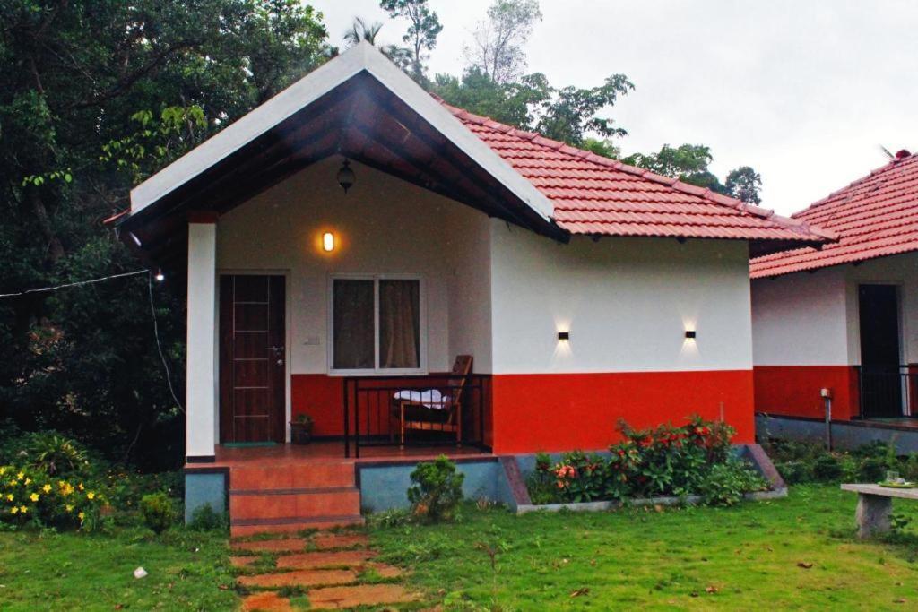 Nature Valley Near Annapoorneshwari Temple Homestay *